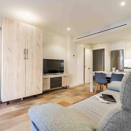 Apartamentos Dr28 A 250 M De La Playa 푸엔히롤라 외부 사진