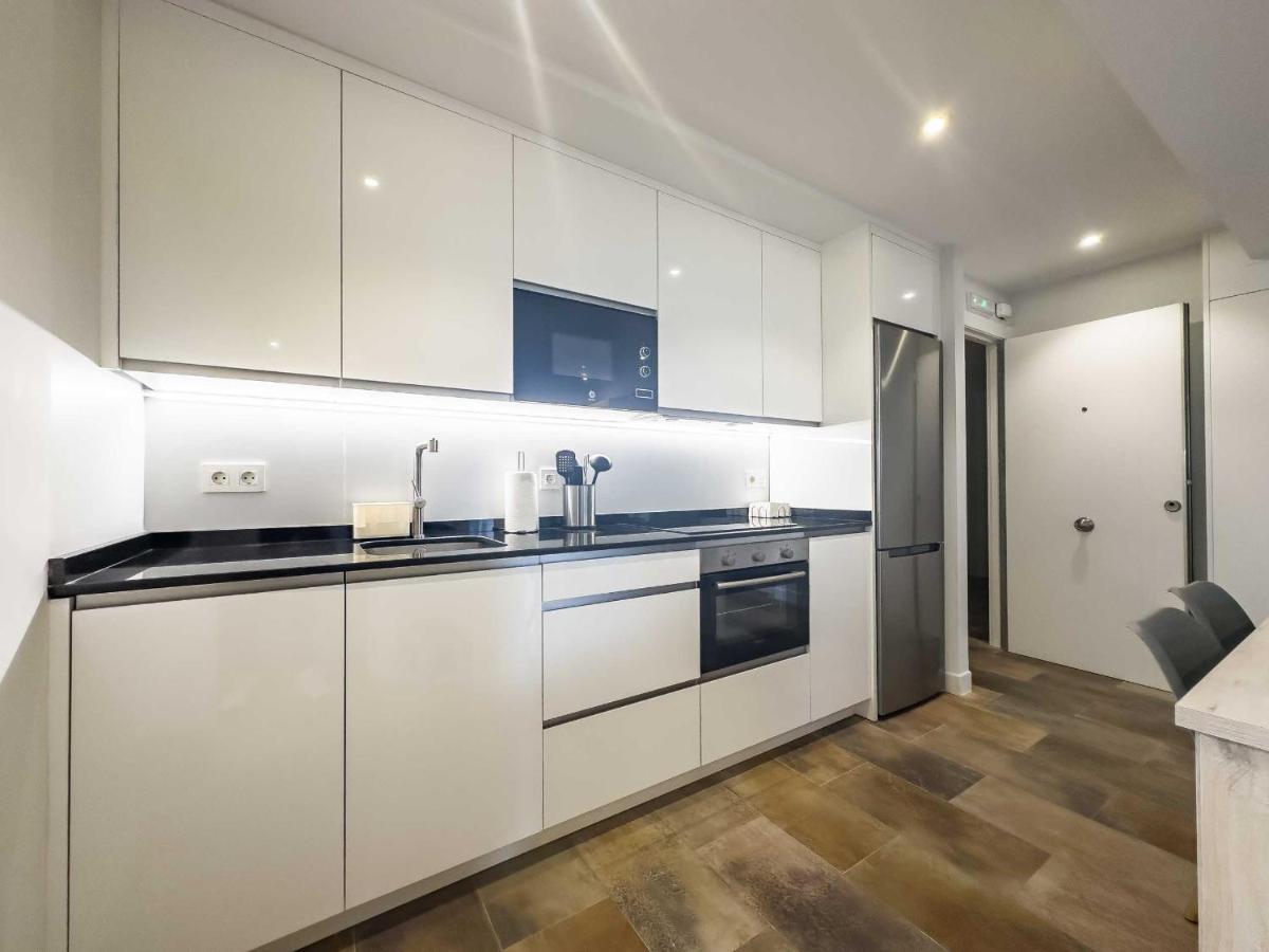 Apartamentos Dr28 A 250 M De La Playa 푸엔히롤라 외부 사진