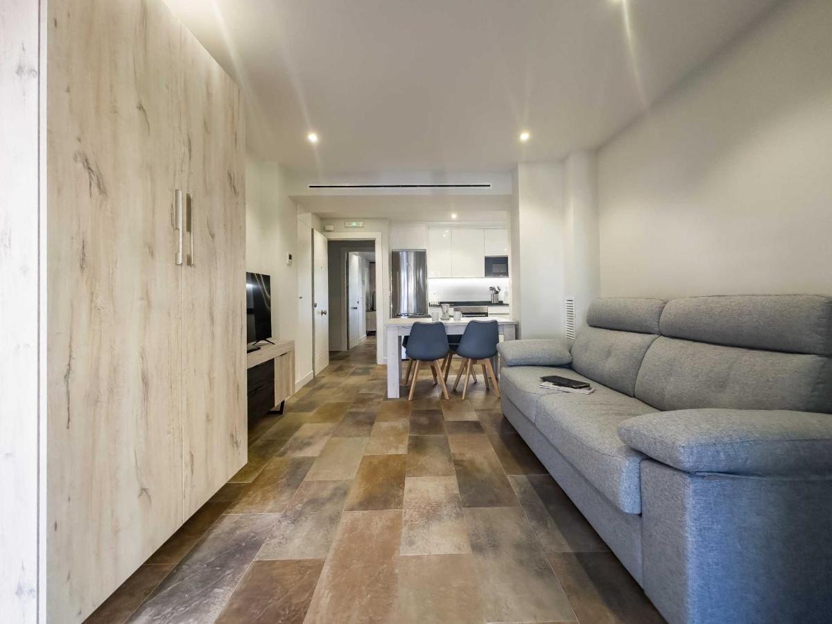 Apartamentos Dr28 A 250 M De La Playa 푸엔히롤라 외부 사진