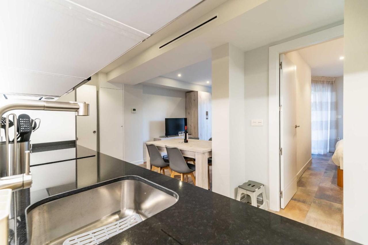 Apartamentos Dr28 A 250 M De La Playa 푸엔히롤라 외부 사진
